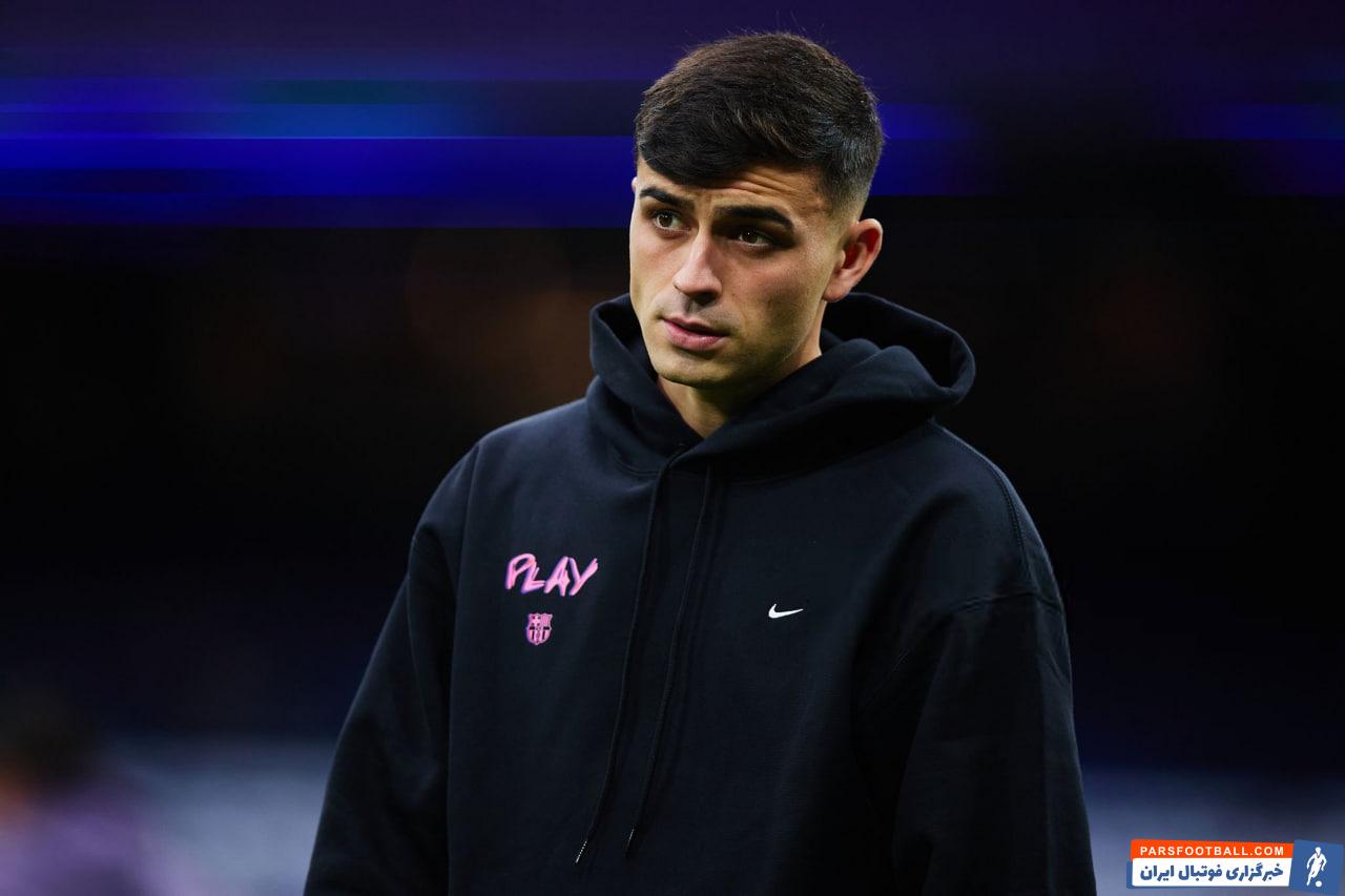 کیک کفشی با لوگوی بارسلونا در تولد پدری