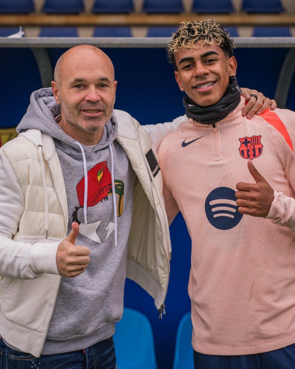 لامین یامال - آندرس اینیستا