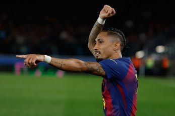 رافینیا در روز تولدش از همسرش ناتالیا رودریگز یک ون کمپر هدیه گرفت