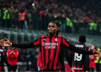 رافائل لیائو ستاره میلان مصدوم نیست