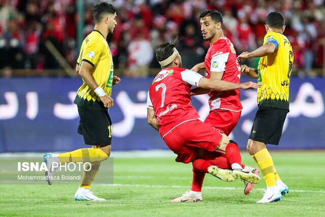 2213231_783-1 دیدار پرسپولیس و سپاهان در اکباتان