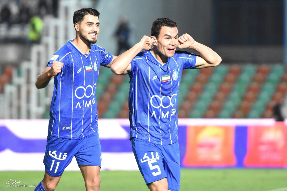 415793 رستم آشورماتوف