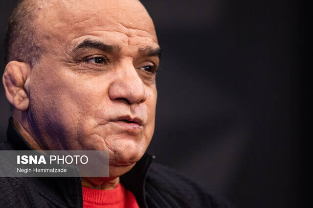 کشتی از دو قطبی خادم و دبیر ضربه می خورد/ حسن یزدانی تا صبح ضجه زد!