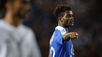 پرسپولیس شرایط جذب اندونگ بازیکن استقلال را زیرنظر دارد