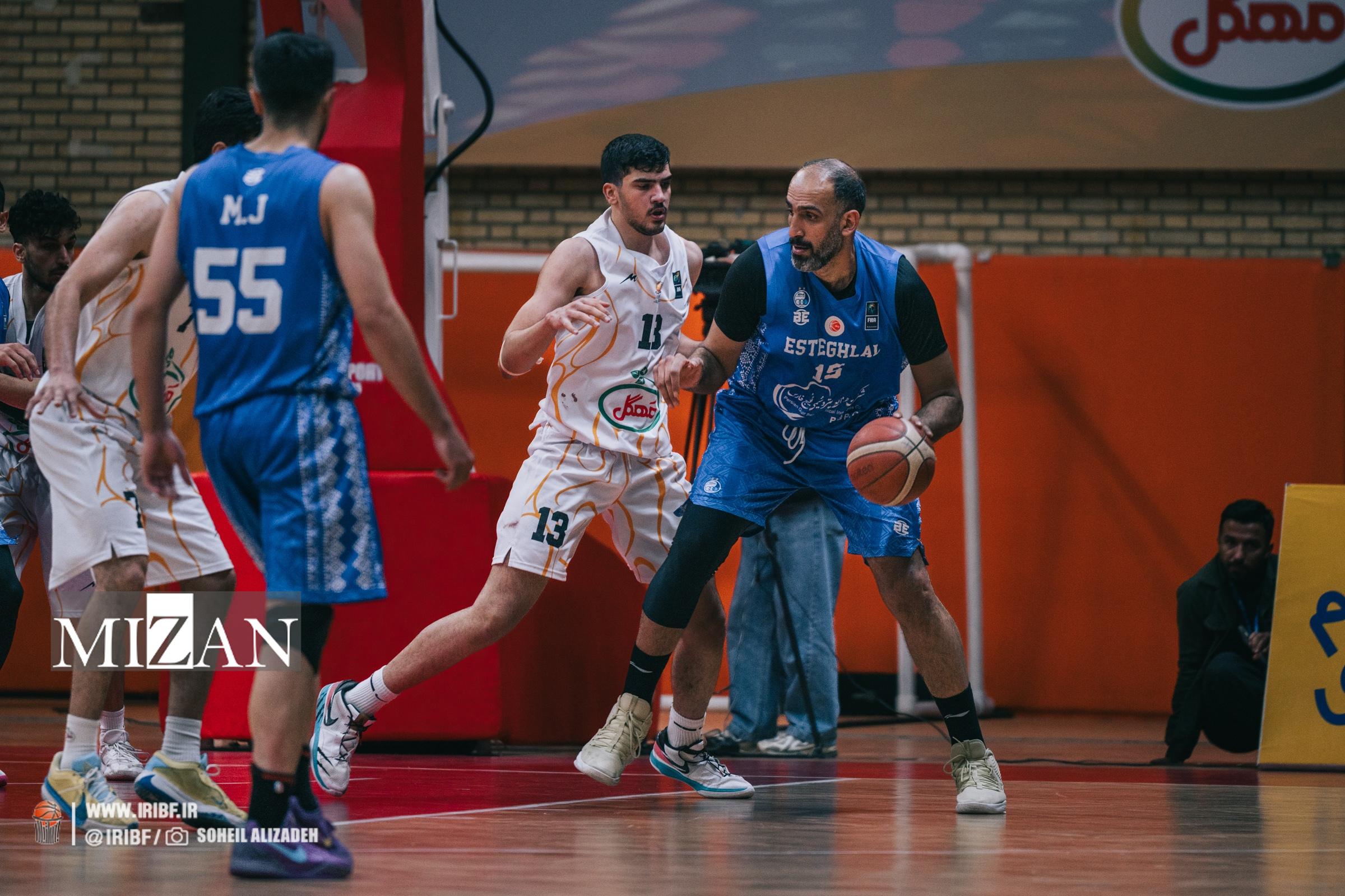 لیگ برتر بسکتبال سرپرست تیم بسکتبال مهگل: یک ساعت پیش از بازی از فدراسیون گفتند که جعفری بخشیده شده؛ کاش زودتر این موضوع را به اطلاع میدادند تا در آنالیز به مشکل نخوریم/ لیگ برتر امسال متفاوت است و سطح خیلی بالاتری دارد