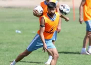 درگیری سرآبادانی و رضا جبیره در دیدار برابر فولاد و چادرملو