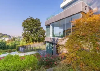 کاخ ۲۱.۶ میلیون پوندی رونالدو و جورجینا در شهر ساحلی کاشکایش