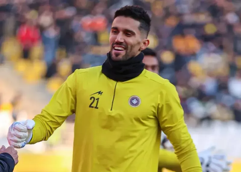 ششمین کلینشیت سید حسین حسینی در نهمین بازی اش در سپاهان