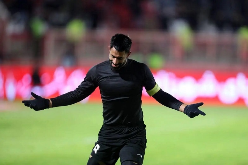 شایعه عجیب درباره کنعانی: افت بازی به خاطر کاشت مو؟!