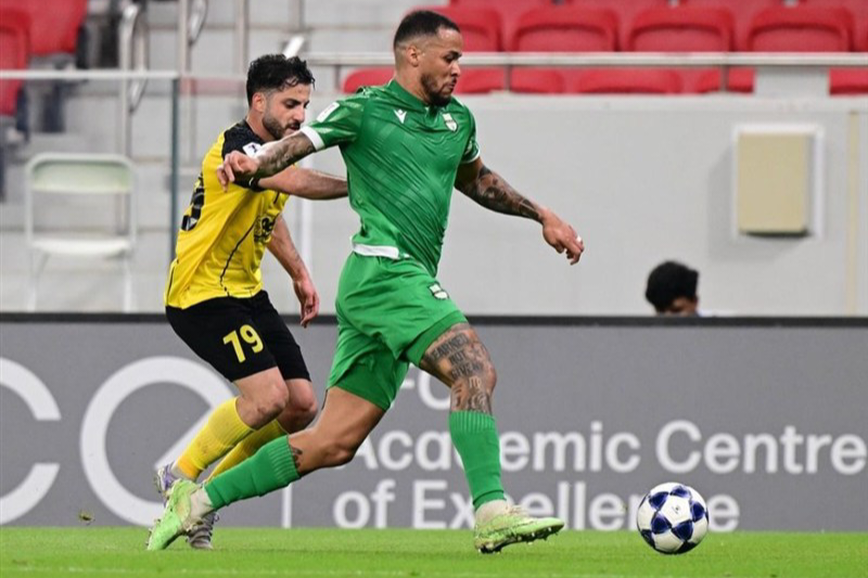 2232540_825-1 لغزش سپاهان در لحظات پایانی؛ از دست رفتن پیروزی با اشتباهات دفاعی