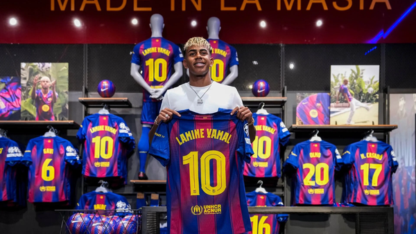 جنجال در فوتبال: یامال رکورد مسی را بلعید! جنجال در فوتبال: یامال رکورد مسی را بلعید!