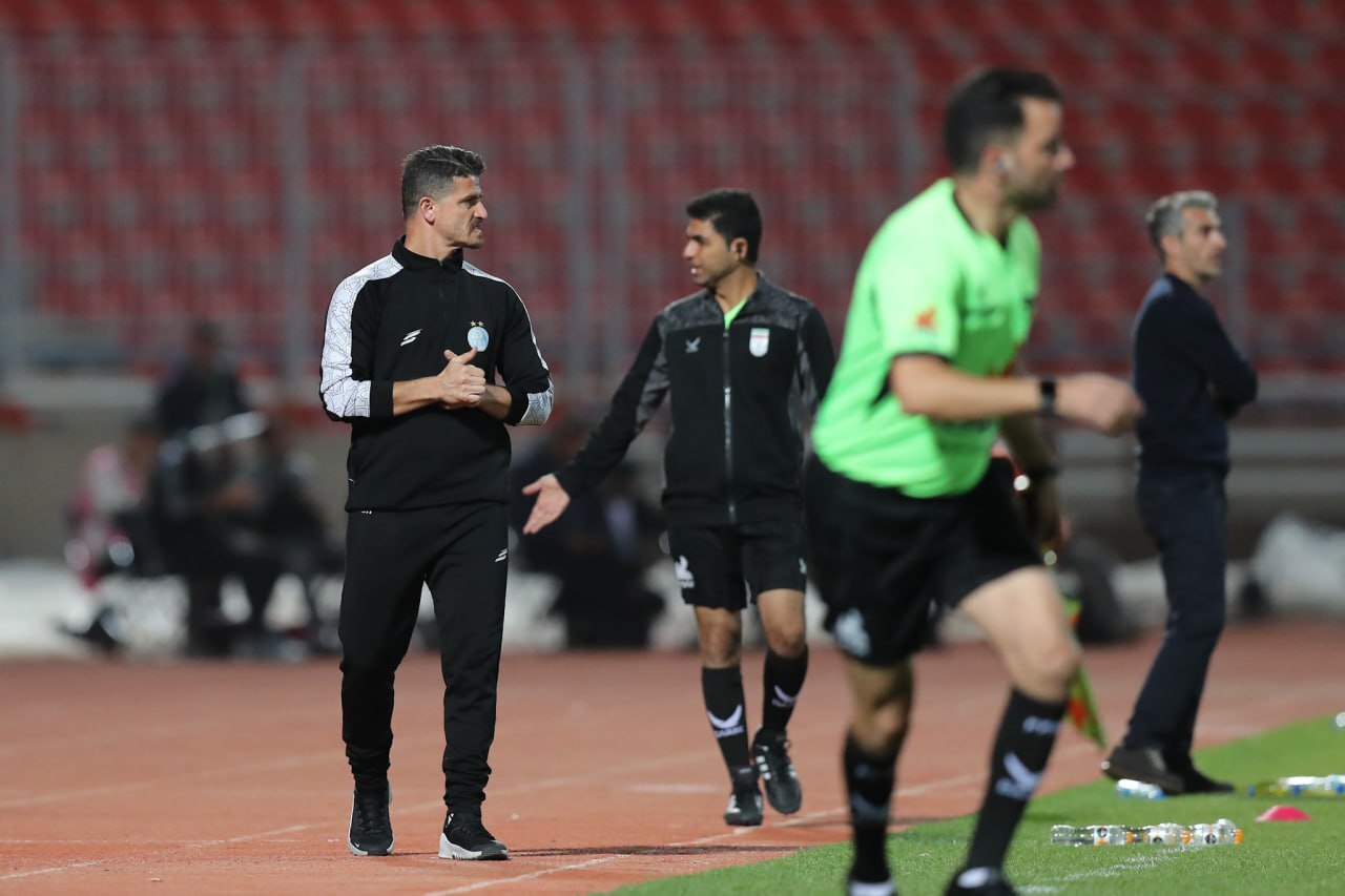 جدایی وریا غفوری با «دلِ خون» پس از جبهه علیه «کاسبانِ خون»/ خروج «خون آبی» از رگ‌های استقلال