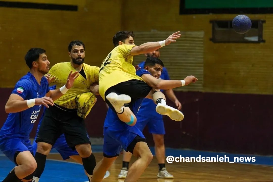 تصاویر منتخب از دیدارهای هفته پانزدهم لیگ برتر هندبال مردان تصاویر منتخب از دیدارهای هفته پانزدهم لیگ برتر هندبال مردان