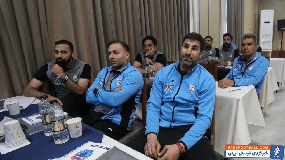 بازیکنان پیشین استقلال و پرسپولیس و مجری رادیو در یک کلاس