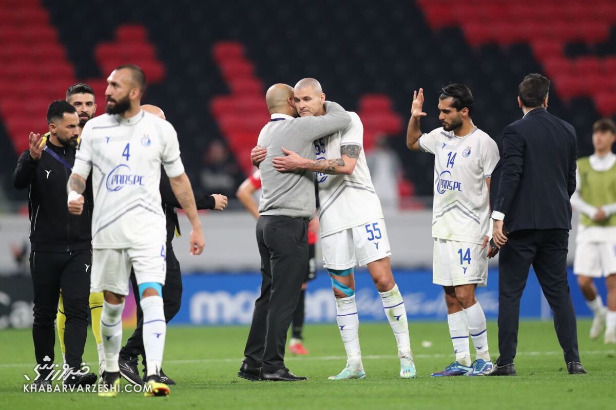 376733 استقلال