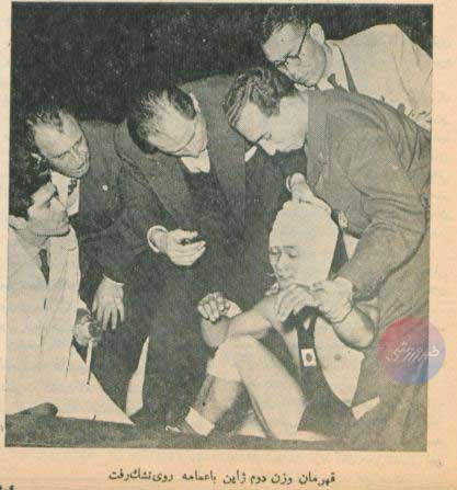 کشتی ایران و ژاپن در تهران