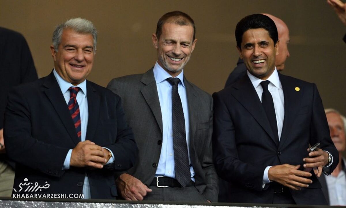 خوان لاپورتا در کنار چفرین و الخلیفی