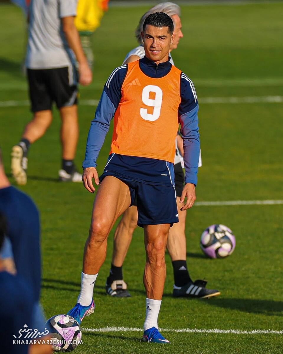 421720 کریستیانو رونالدو در تمرینات النصر