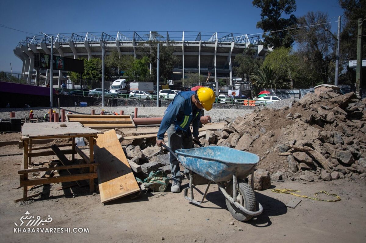 422034 بازسازی استادیوم آزتکا در مکزیک