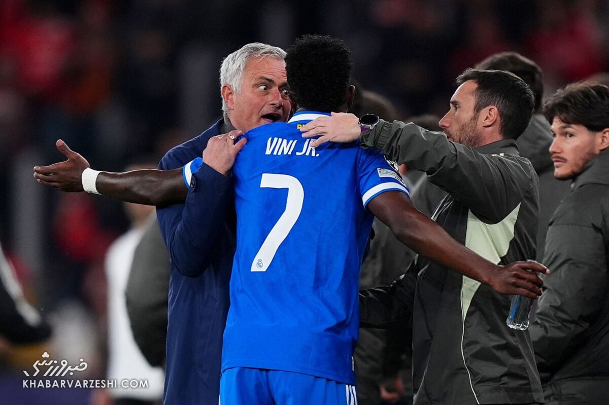 422132 مورینیو و وینیسیوس