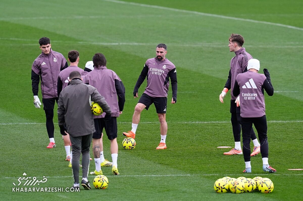 422982 دنی کارواخال در تمرین رئال مادرید