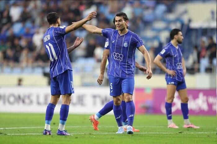 4587118 عاقبتِ فرصتسوزی؛ استقلال راند نخست را الحسین باخت!