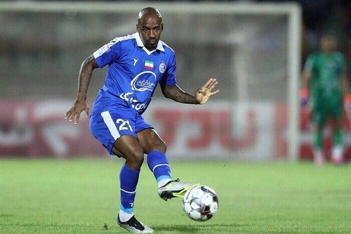 4589518 ستاره ناکام استقلال در لیگ یونان؛ عضوی جدید از زرشکیها