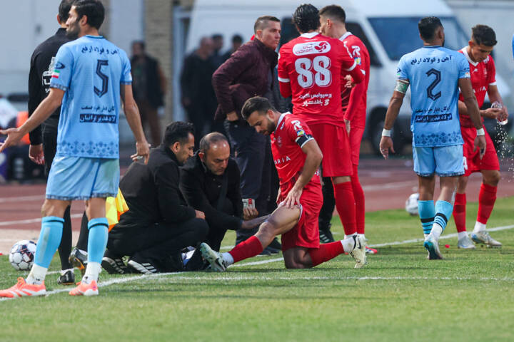 بحران سنی گریبان پرسپولیس را گرفته/ از دقیقه ۶۰ به بعد تمام می‌شویم