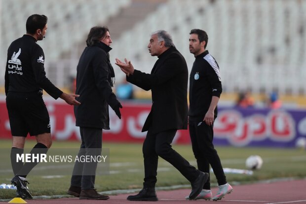 دو مهاجم ضعیف‌ترین بازیکنان تاریخ استقلال/ ساپینتو شانس آورده است!