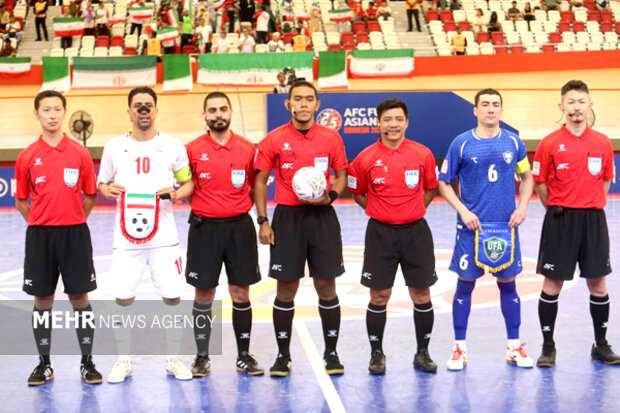 ازبکستان هم جلوی غول آسیا تسلیم شد/ فوتسال ایران به نیمه نهایی رسید