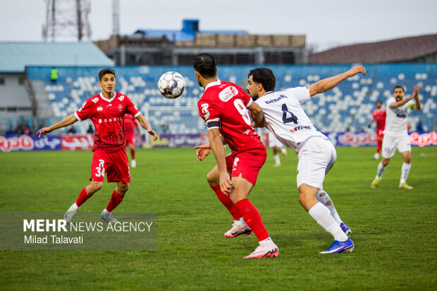 5896444 همه چیز هنوز دست پرسپولیس است/ یک مشکل تیم «اوسمار» را آزار میدهد