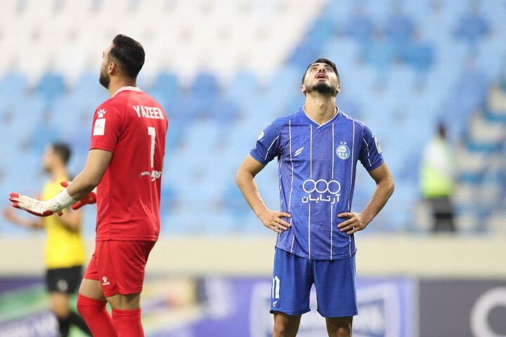 تساوی استقلال و الحسین در نیمه اول؛ درخشش ابولیلا مانع از گلزنی آبی‌ها