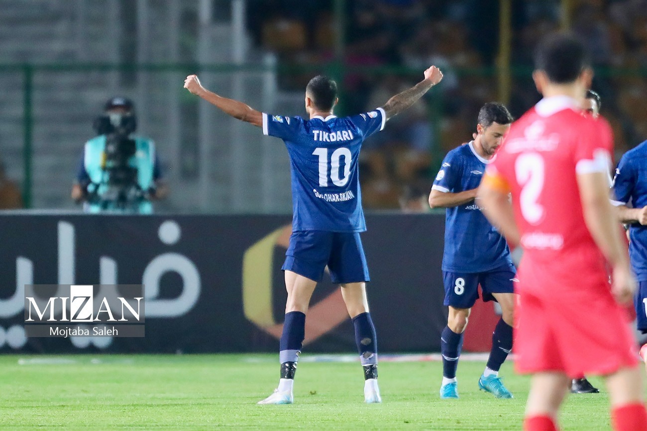 گل‌گهر - پرسپولیس؛ نبرد برای تاج‌گذاری موقت/ از طلسم ۶ ساله تارتار تا لشگر زخمی سرخ‌ها در سیرجان