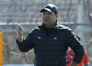 تمرین بازیکنان تراکتور زیرنظر محمد ربیعی برای اولین بار