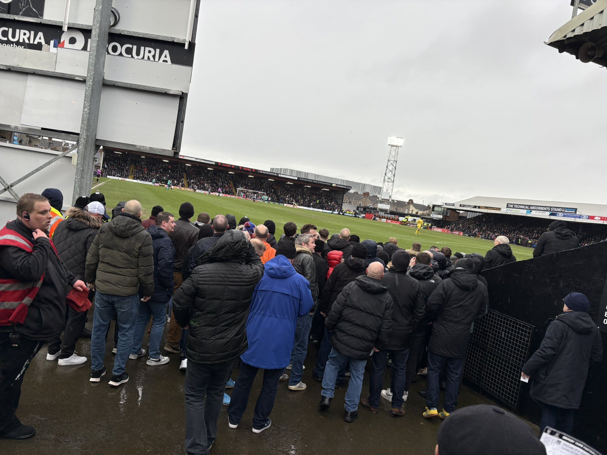 گریمزبی - وولورهمپتون