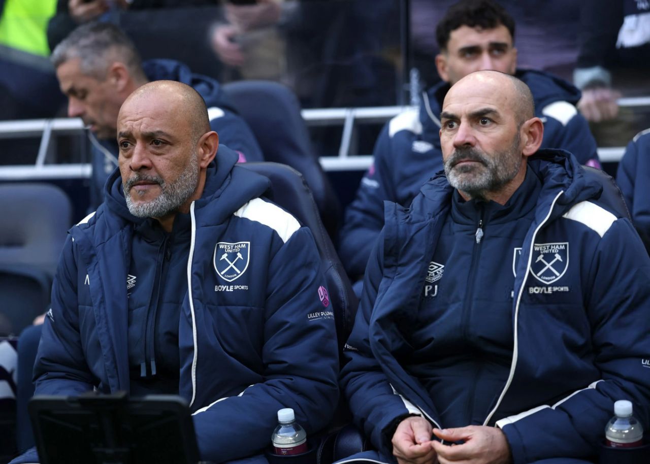 عکس از پاکو خمز و نونو اسپیریتو سانتو