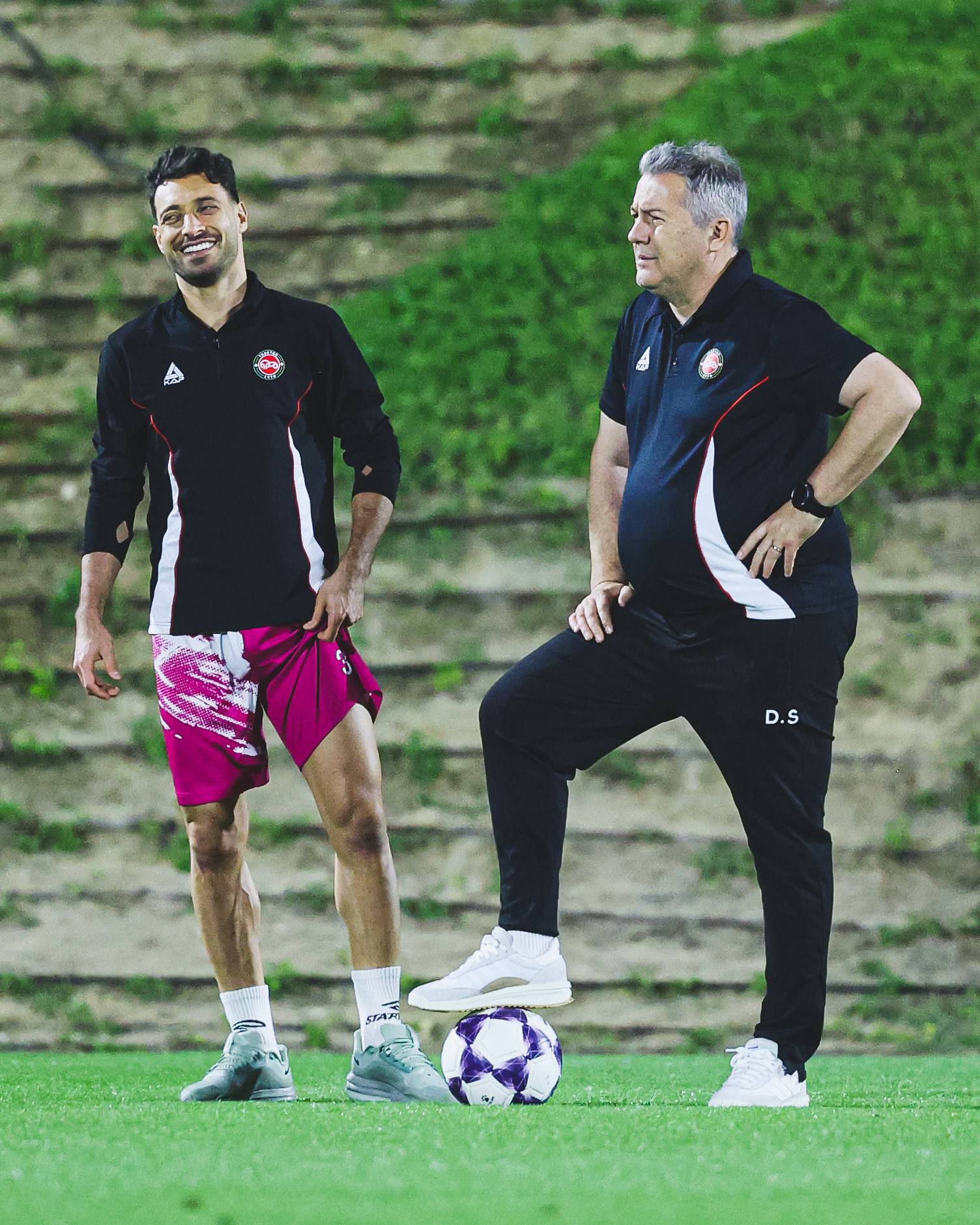 img_20260215_233445_470 عکس از دراگان اسکوچیچ و شجاع خلیل زاده دز تمرین تراکتور