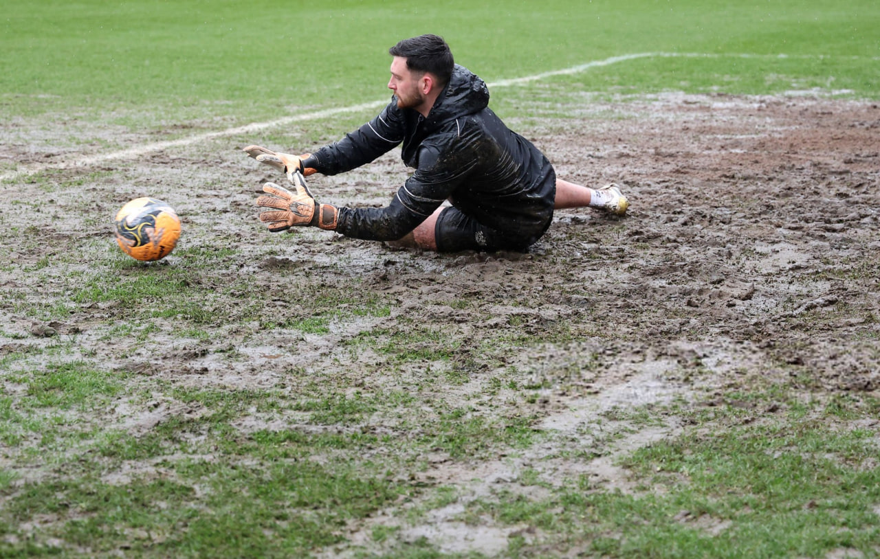 گریمزبی - وولورهمپتون