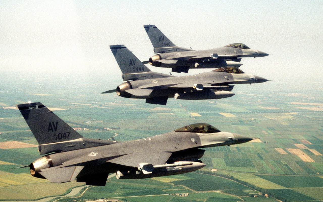 photo_2026-02-17_13-31-56 جنگندههای F16 بر فراز آسمان بوسنی