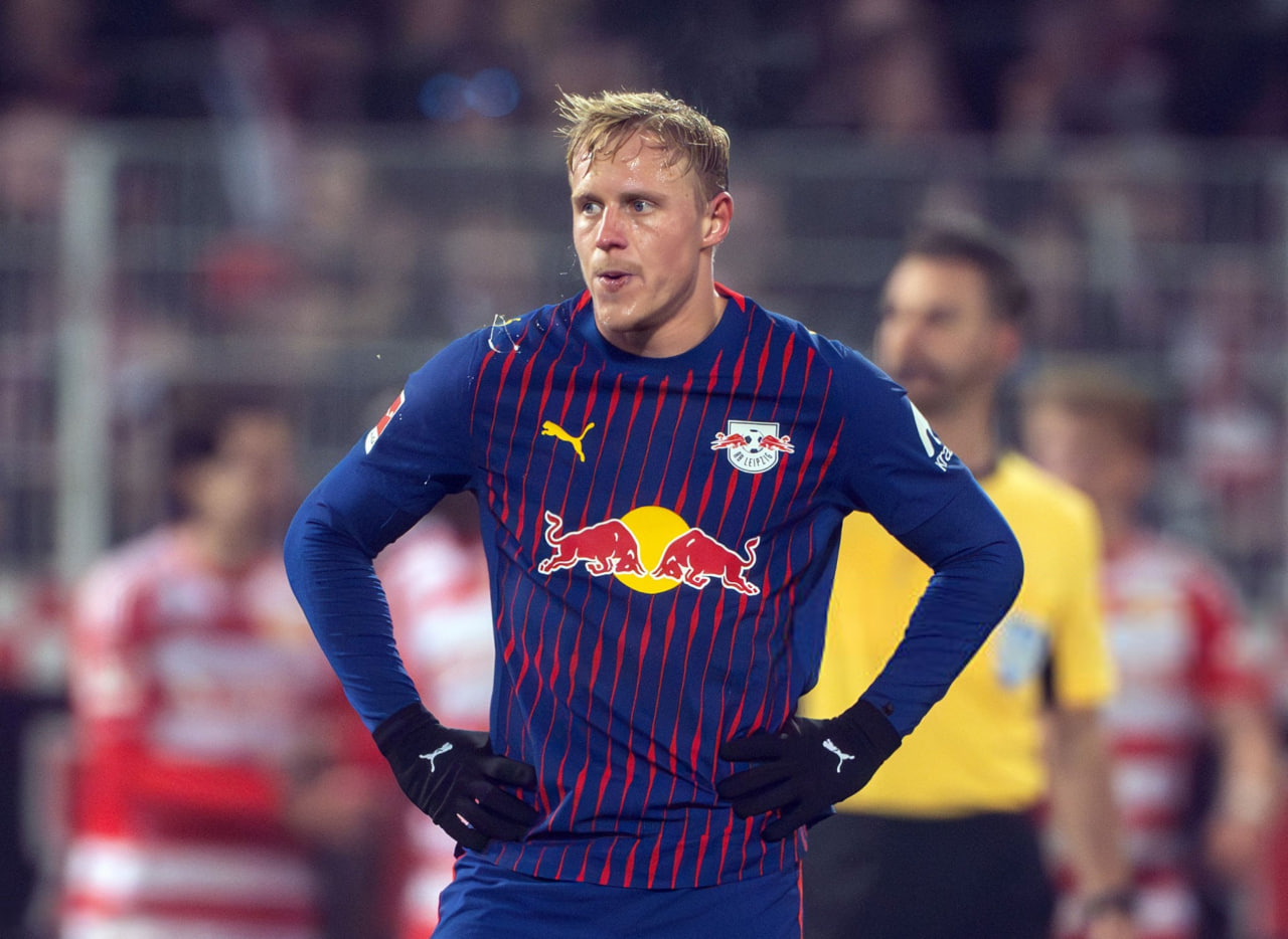 ساور اشلاگر - هافبک اتریشی لایپزیش