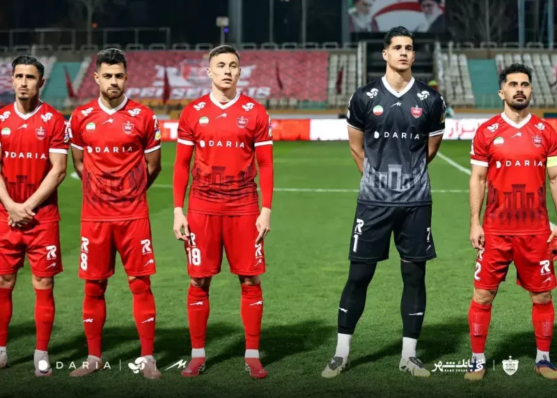دیدار تیمهای ذوبآهن و پرسپولیس برگزار نخواهد شد ؛ تعویق تا زمان نامعلوم