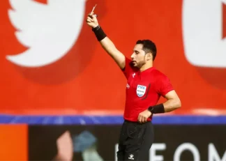 قاسم مطر علی الحاتمی داور دیدار استقلال برابر الحسین در لیگ قهرمانان آسیا دو