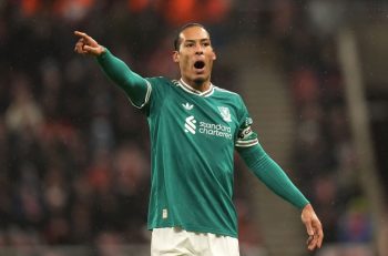 فن دایک با 27 گل چهارمین گلزن ماهر تاریخ لیگ برتر در پست مدافع