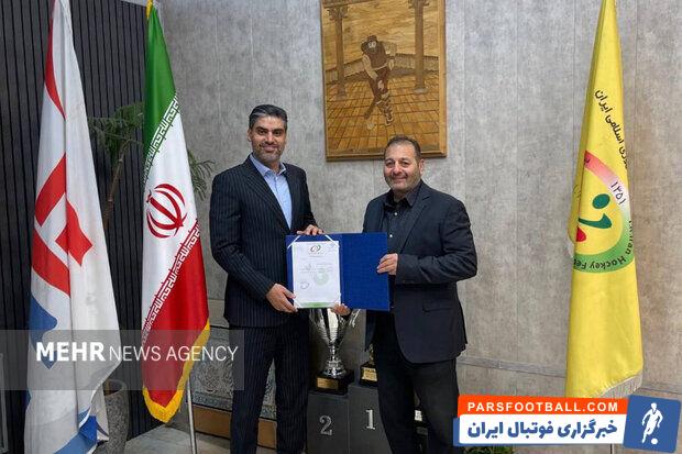 پیمان حدادی مدیرعامل پرسپولیس در هیأت رئیسه فدراسیون هاکی
