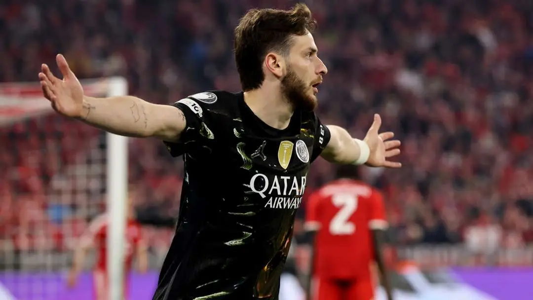 6-2 کواراتسخلیا مرد سال لیگ قهرمانان شد، اما سایه جام جهانی روی توپ طلا سنگینی میکند