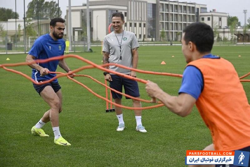 اوستون اورونوف تاره ازبکستانی پرسپولیس به سوی اولین جام جهانی خود