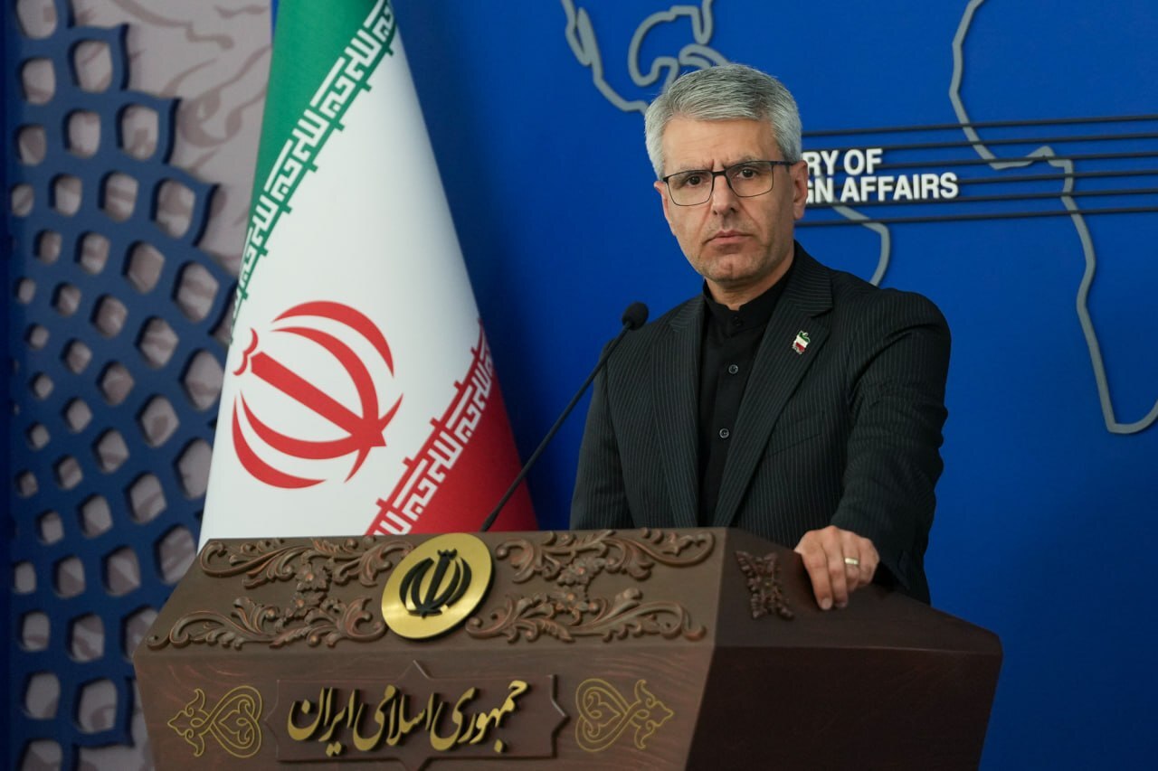 بقائی: آفرین به تیم ملی فوتبال ایران
