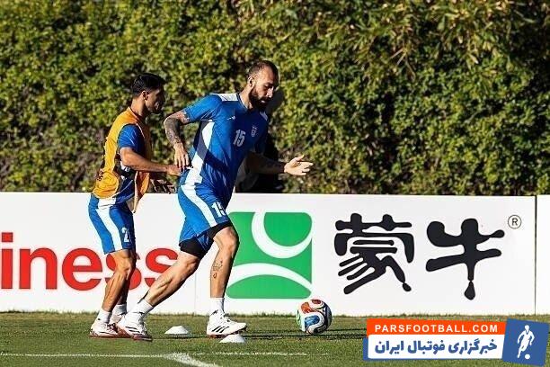 روزبه چشمی بازیکن کلیدی تیم ملی در تمرینات گروهی شرکت کرد