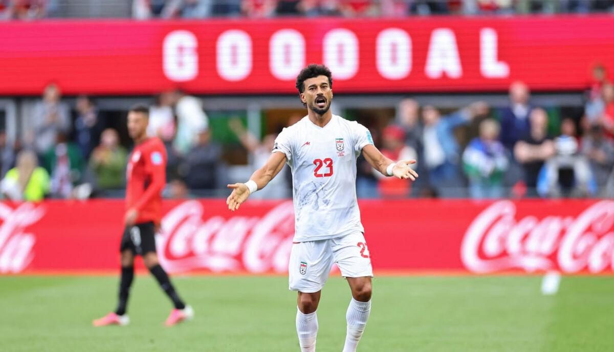 پست اینستاگرامی استقلال با تصویر محمد صلاح و رامین رضاییان؛ دلدارى کاپیتان مصر