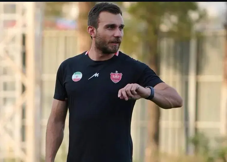 یاگو، مربی بدنساز یونانی به پرسپولیس ملحق شد